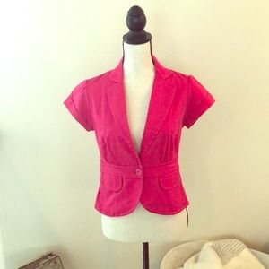 Short sleeve blazer